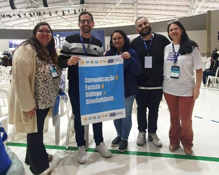 Casa Galileia divulga campanha Gente em evento da Pascom